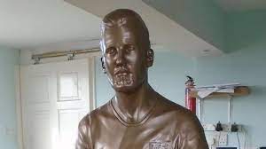 The Strange Case of Harry Kane's Statue.