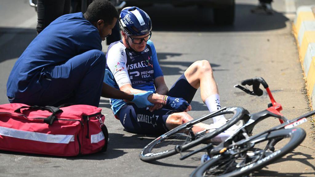 Chris Froome accident.