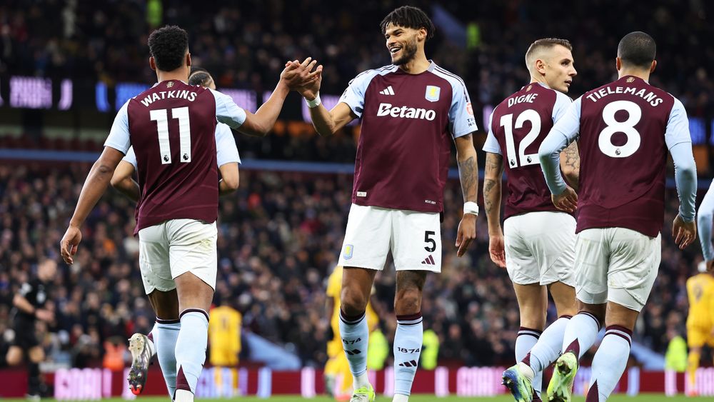 Should middle eastern politics be played out on Britsh football pitches?