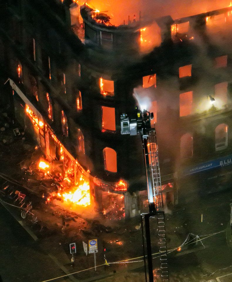 Glasgow train station in massive fire.