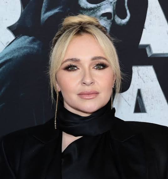 Hayden Panettiere dies at 36.